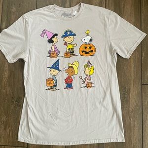 Charlie Brown Halloween Shirt Tee Size L Peanuts Brand Excellent Condition